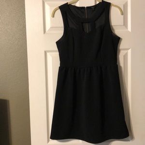 Black dress size large